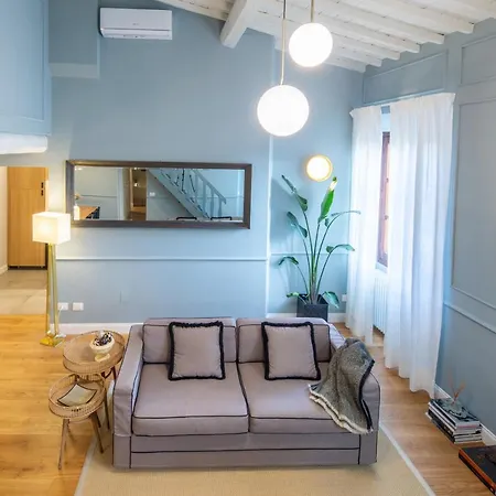 Blu Di Apartment