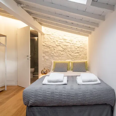 Blu Di Apartment